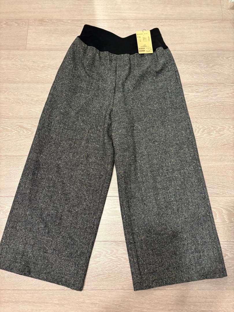 タグ付き　ビアズリー　ウエストリブネップツイードパンツ　ブラック　1