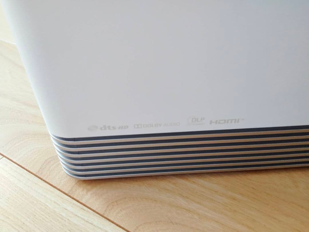 LG プロジェクター本体 HF85LSR