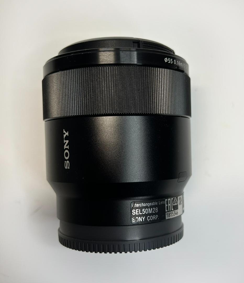 SONY FE 50mm F2.8 Macro（SEL50M28）マクロレンズ