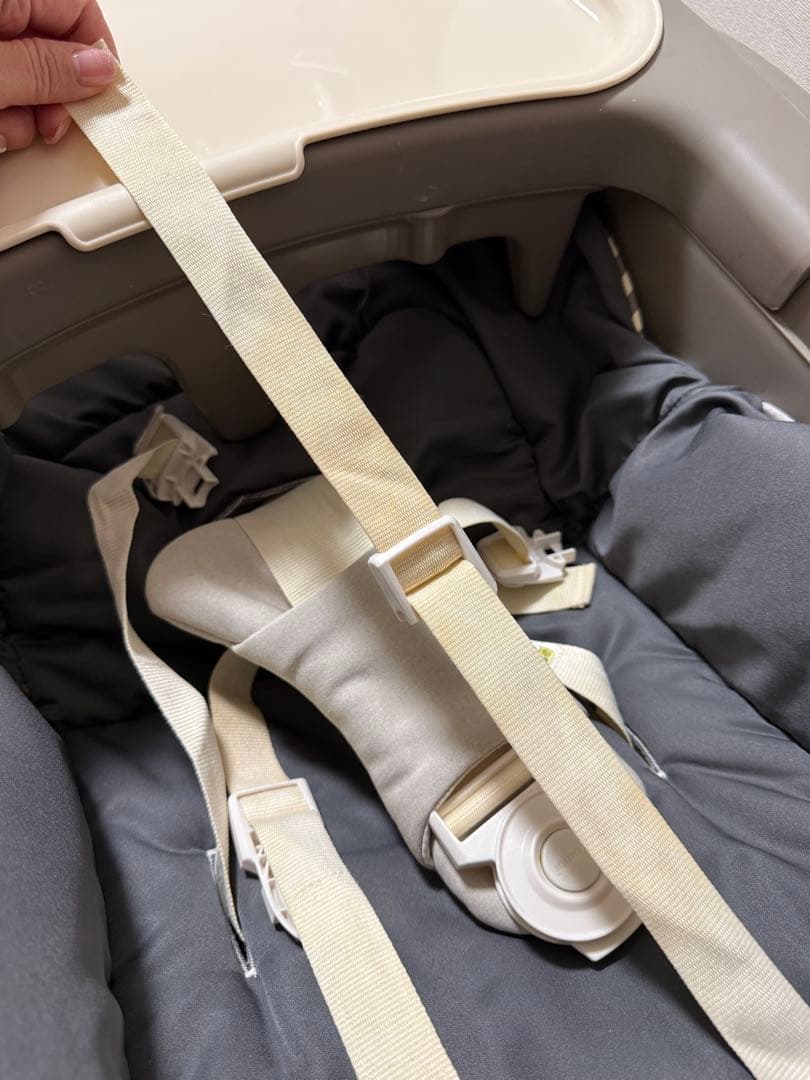 Combi ネムリラ(コードレス、オートスイング) ※ダッコシートプレミア付き