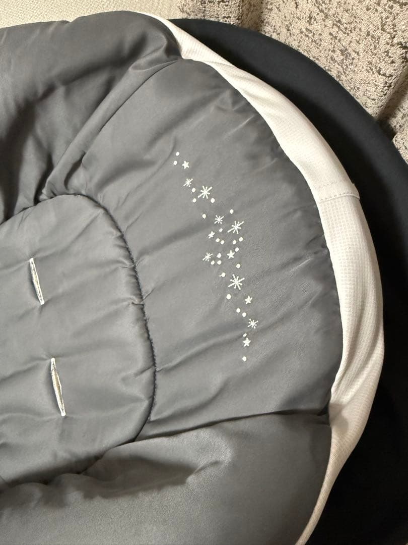 Combi ネムリラ(コードレス、オートスイング) ※ダッコシートプレミア付き