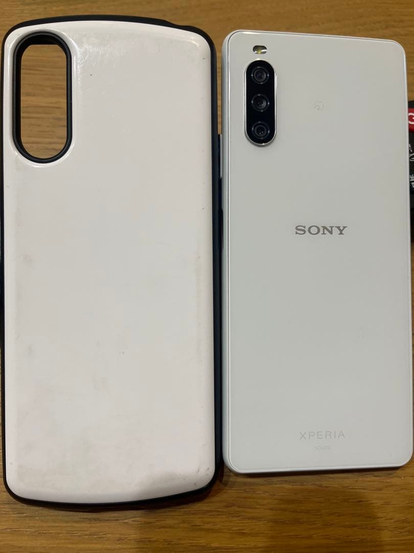 SONY XPERIA ホワイト
