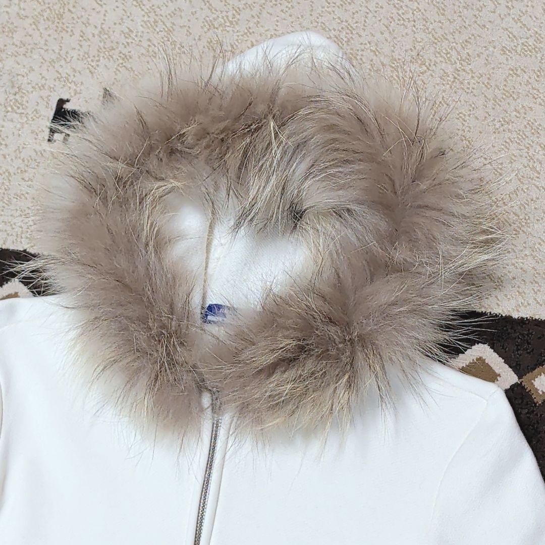 バーバリーブルーレーベル リアルファー 短丈 Wジップパーカー