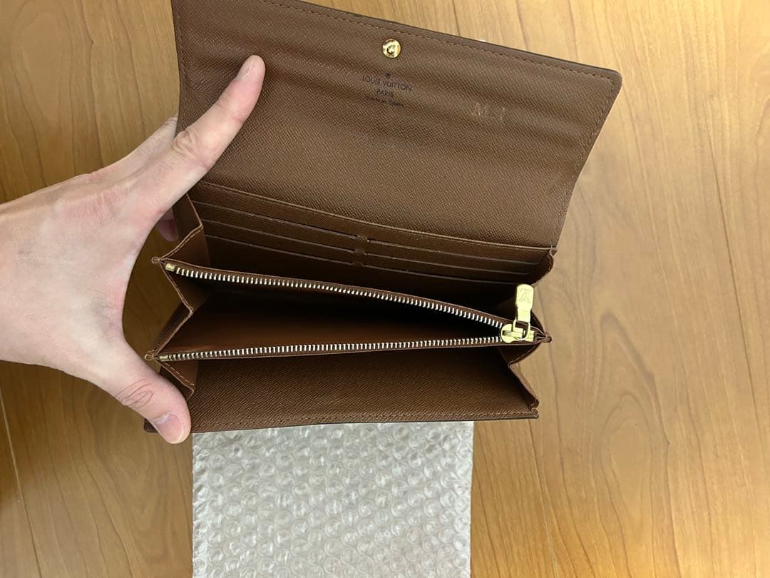 ルイヴィトン　LOUIS VUITTON 長財布