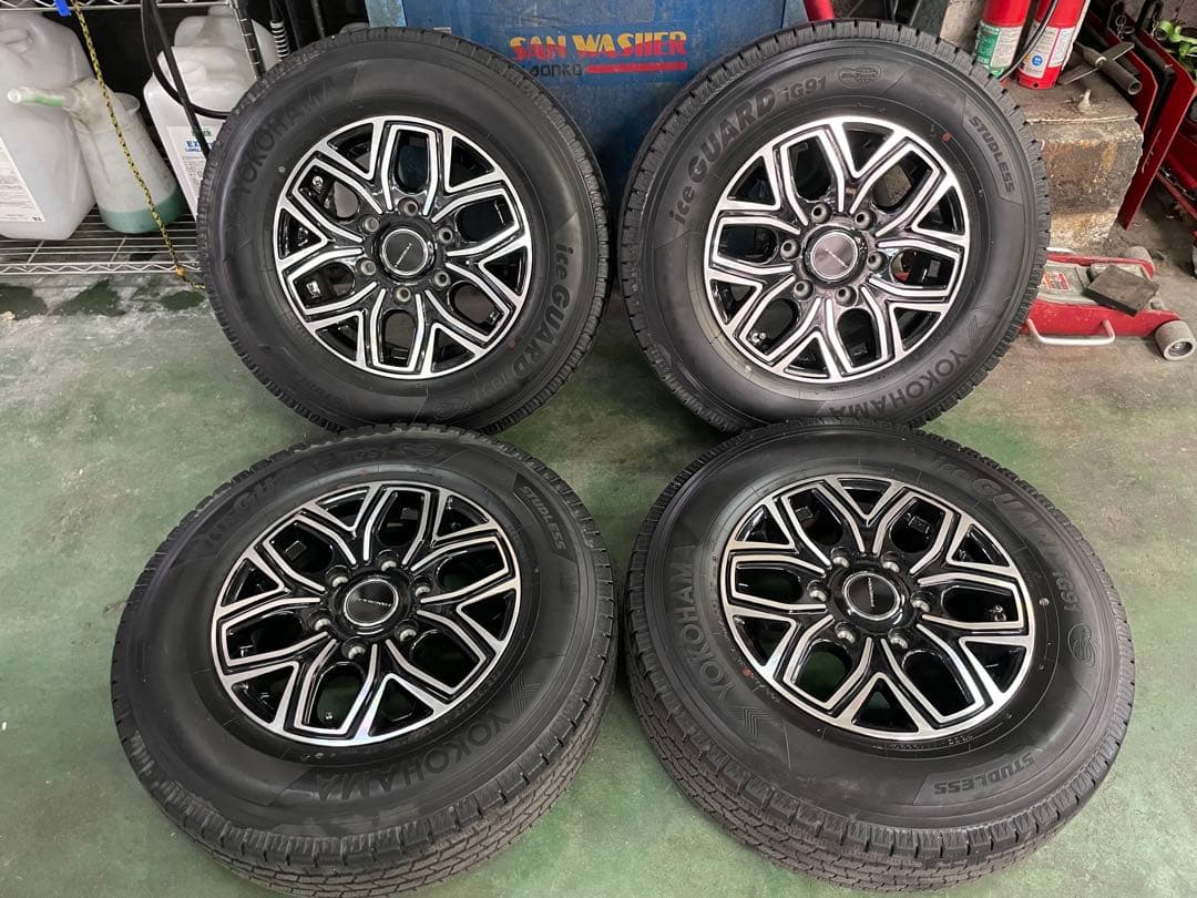 ！！専用！！195/80R15 NV350キャラバン　ホイール付スタッドレス