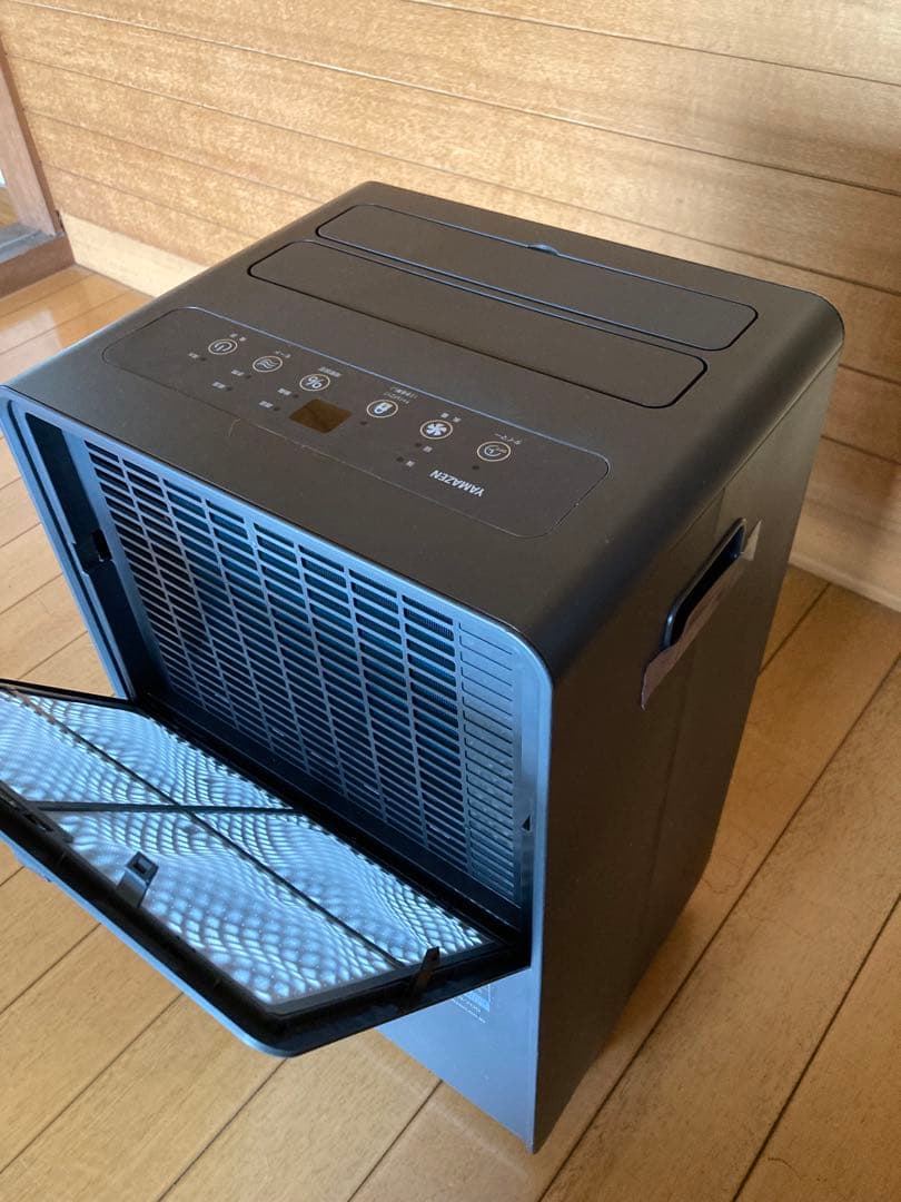 除湿機　山善　YDC-H60