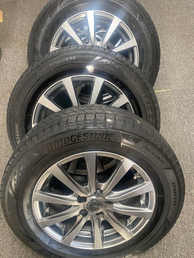 Time　1/4 ブリヂストンレスタイヤ 195/65R15