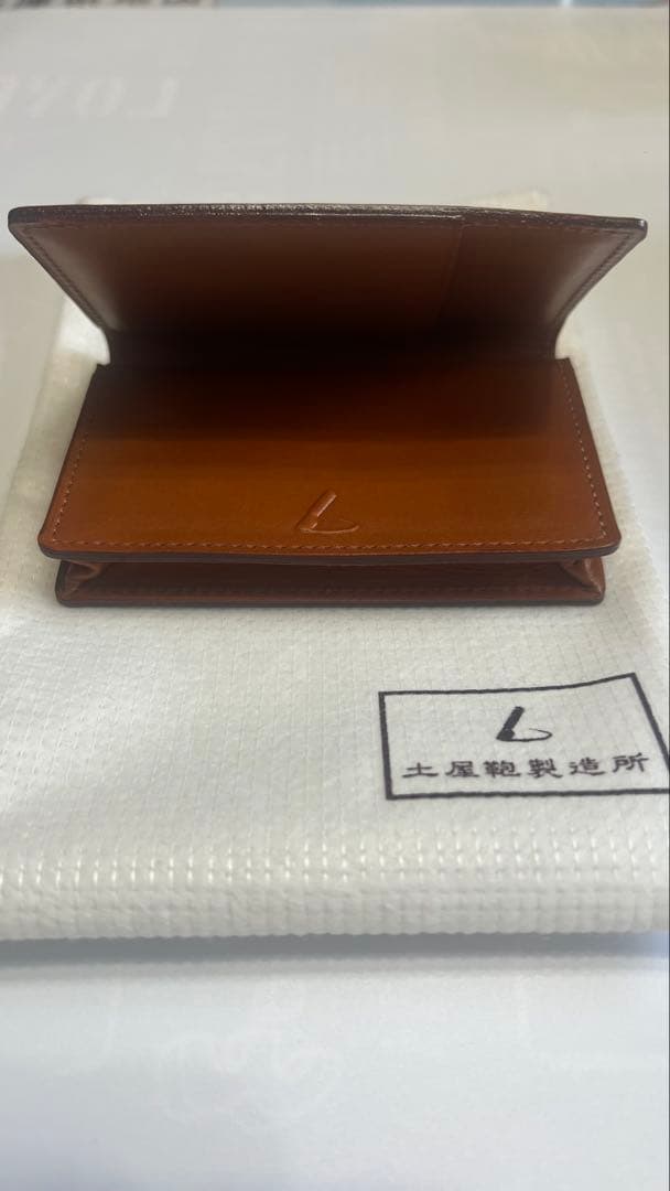 土屋鞄製造所 コードバン 名刺入れ（カーキ色）