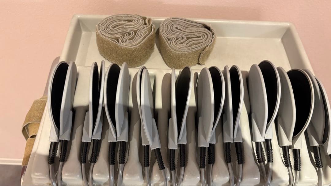 SUPER EMS トリートメント機器