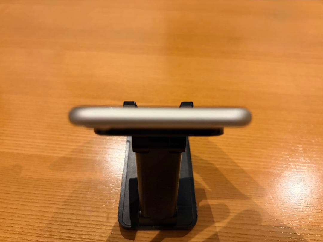 iPhone SE (第3世代) 256GB ホワイト 本体