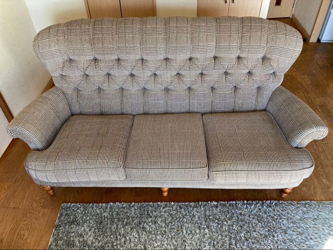 イギリス　アートフォーマ社　チェスターフィールド　ソファ