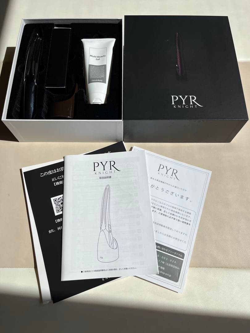 【値下げ】PYR KNIGHT 美顔器 パイラナイト