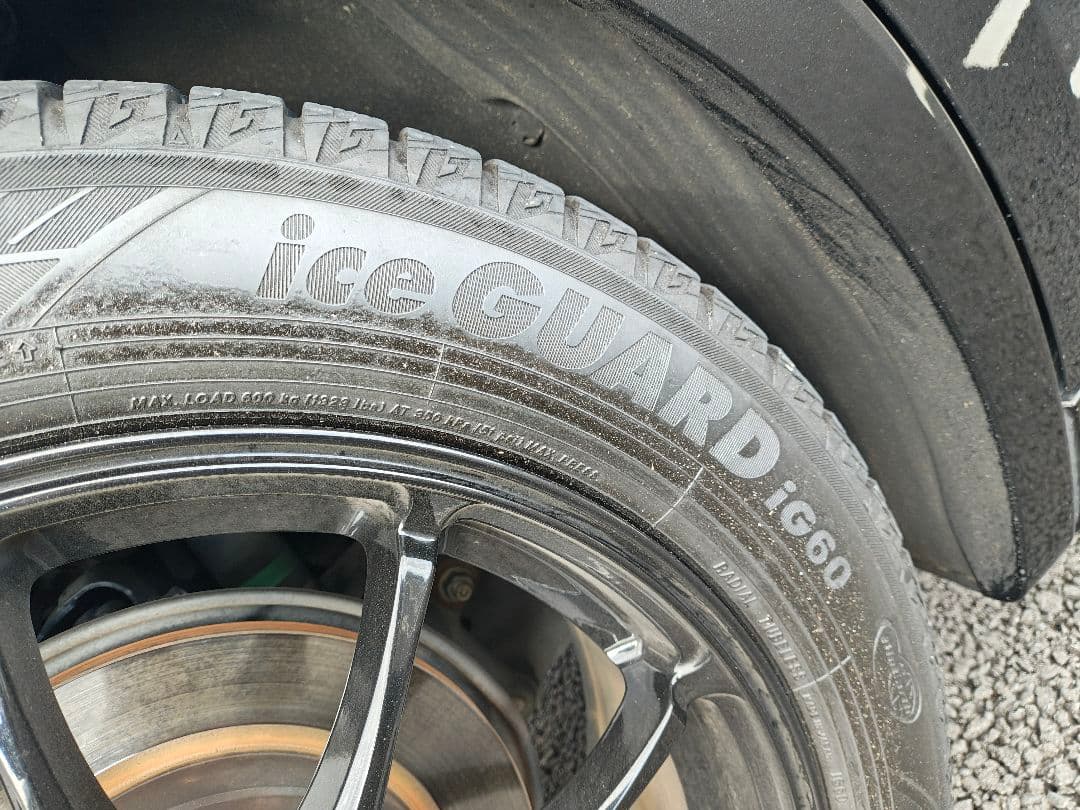 ホ*タ様 プリウス60 アルミホイール4本 スタッドレス 195/60R17