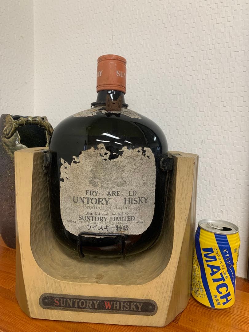 未開封　サントリーウイスキー　4000ml ラベル状態悪い