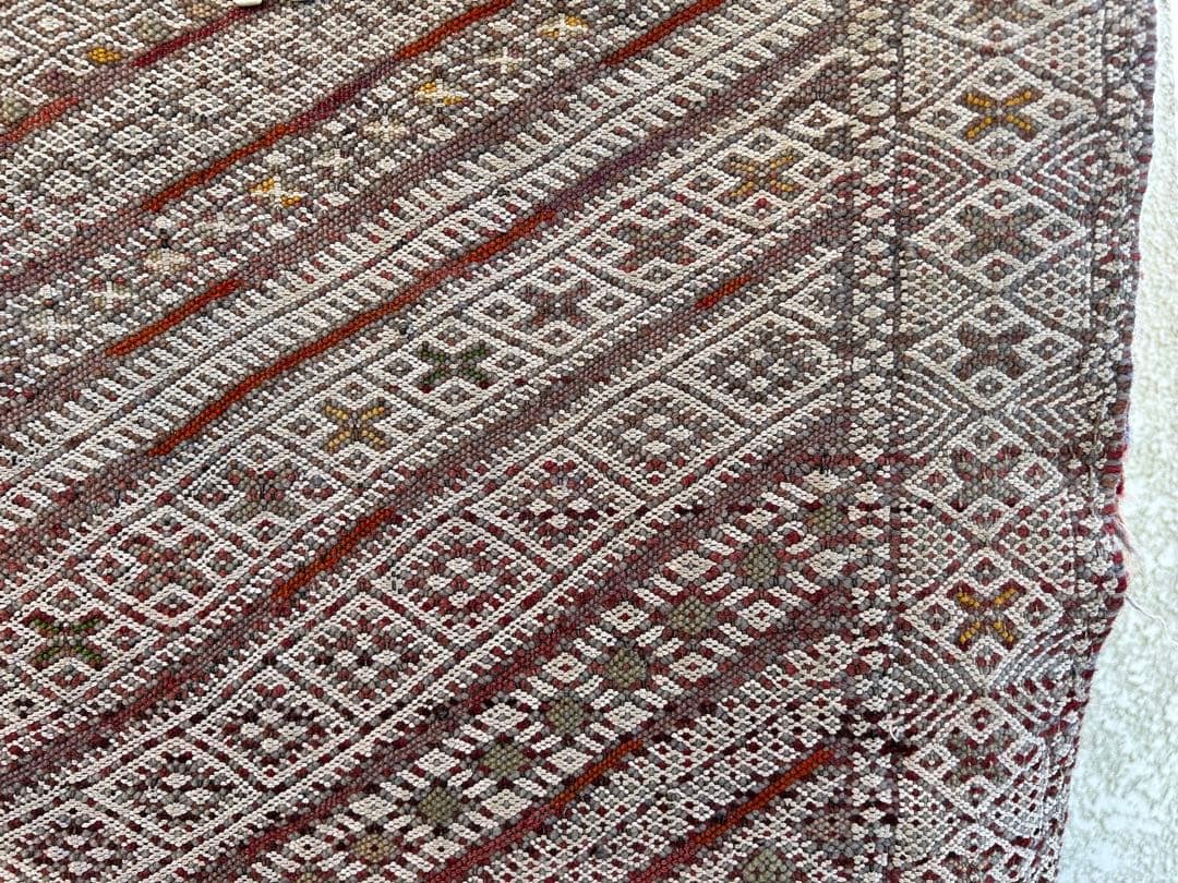 モロッコ　ラグ　ヴィンテージ　パープル