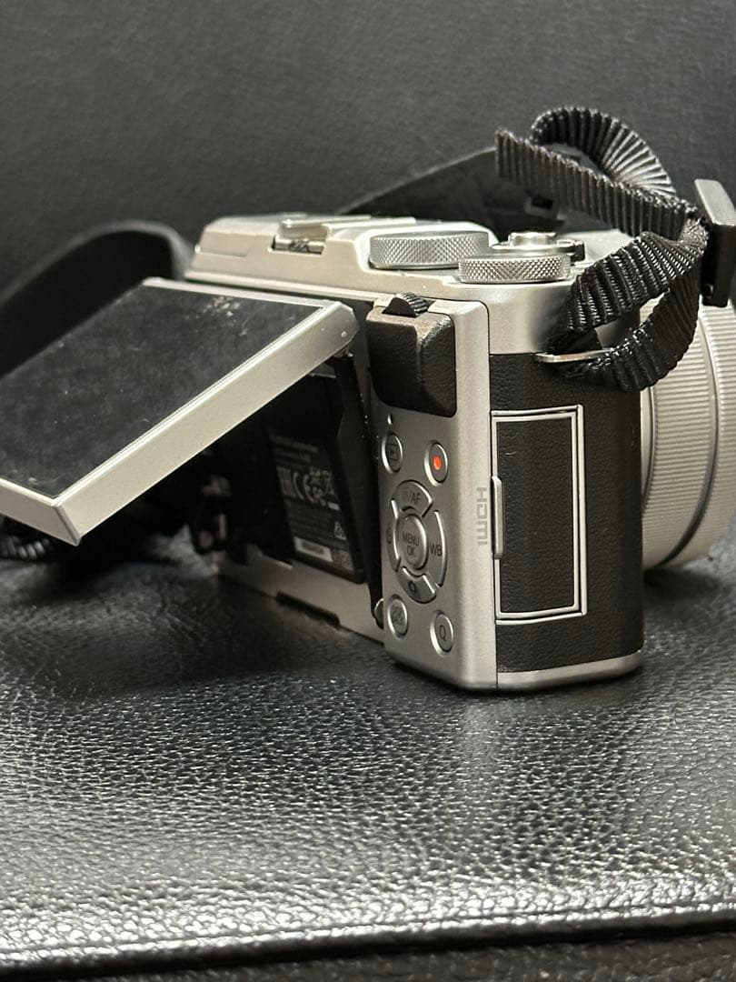 Fujifilm X-A5 コンパクトデジタルカメラ