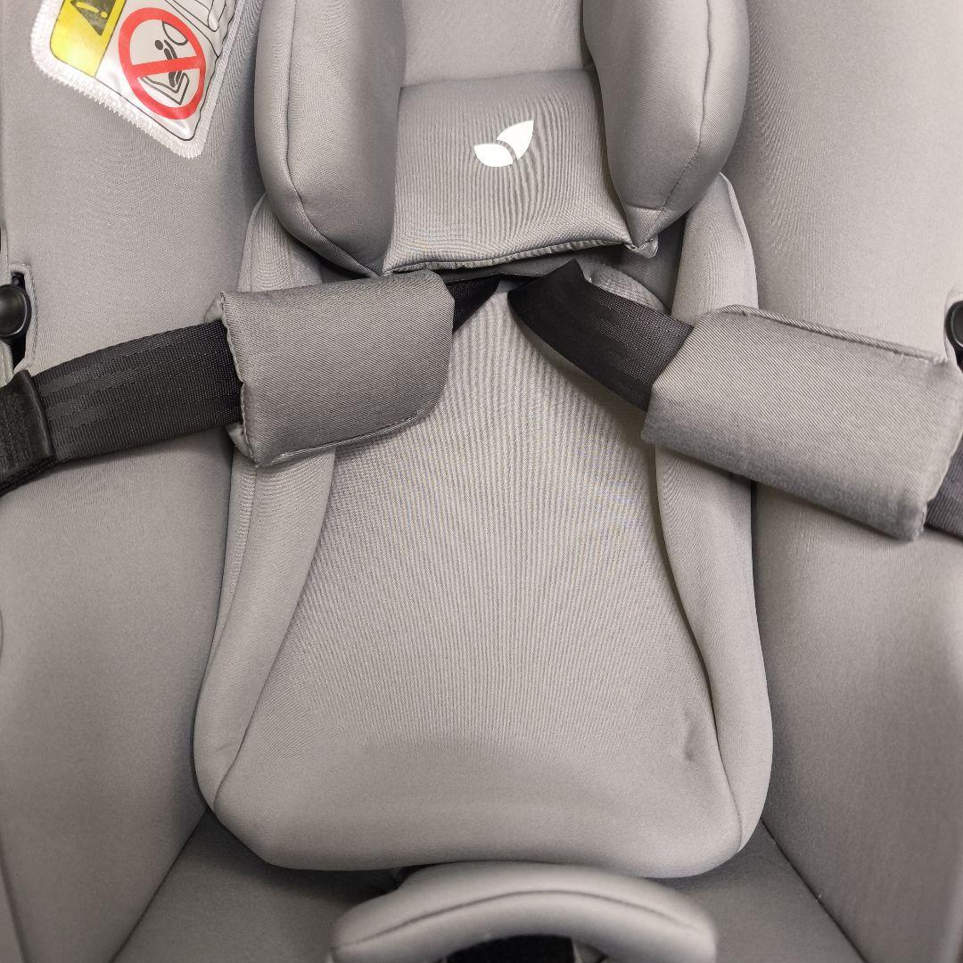 美品 Joie ベビーシート アイ・スナグ＋アイ・ベースのセット◆新生児～