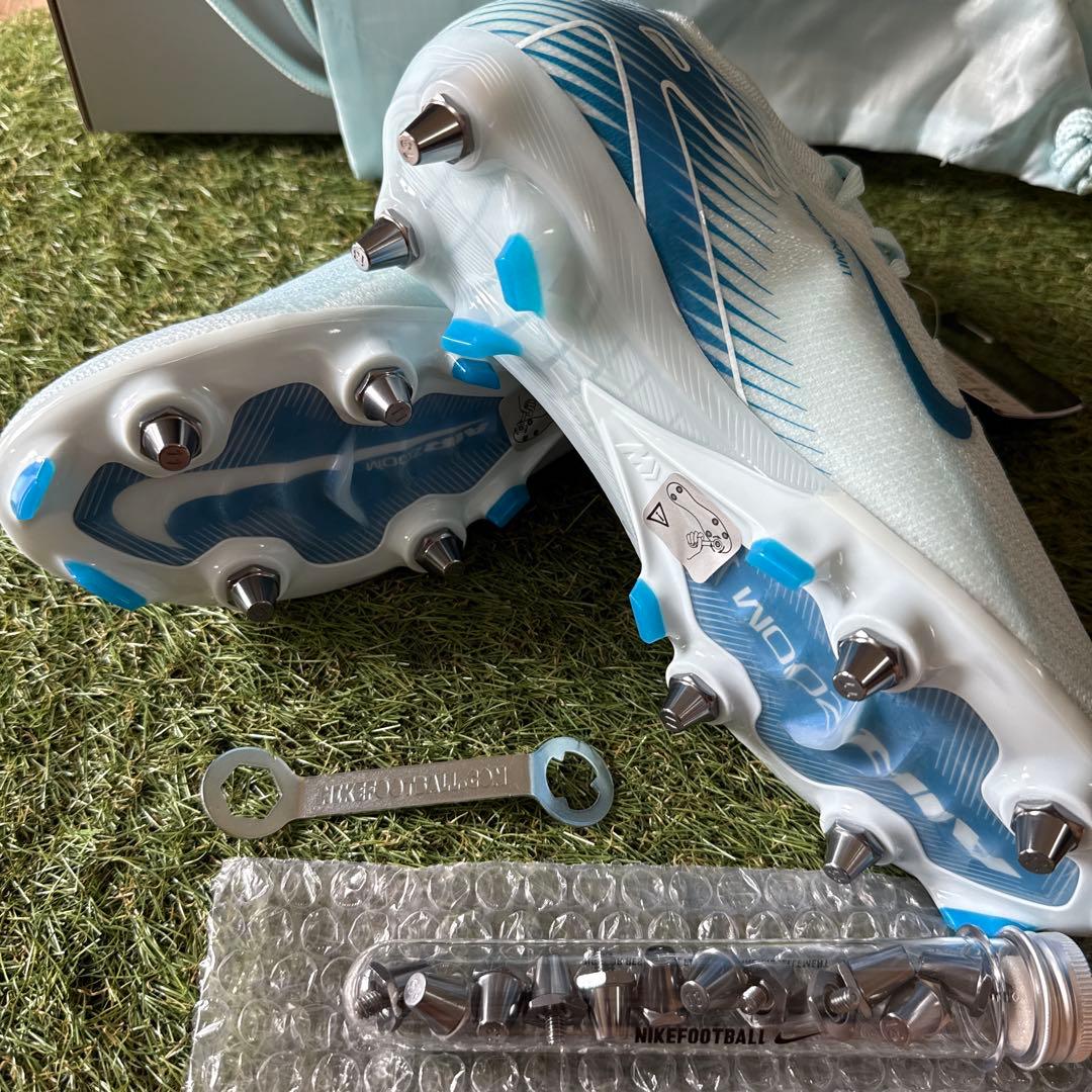 【新品未使用品】マーキュリアルヴェイパー16 SG-PRO 26 cm