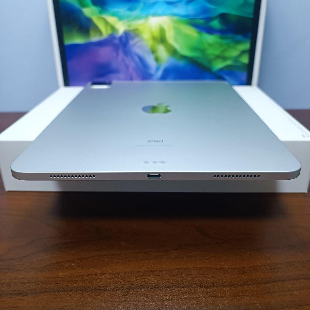 (美品) iPad Pro 11インチ 第2世代 256GB、 Keyboard