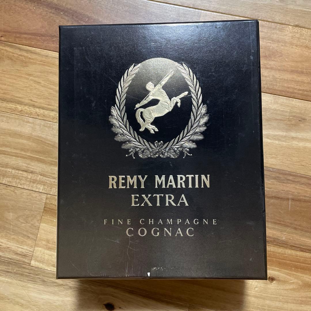 REMY MARTIN EXTRA コニャック ギフトボックス入り