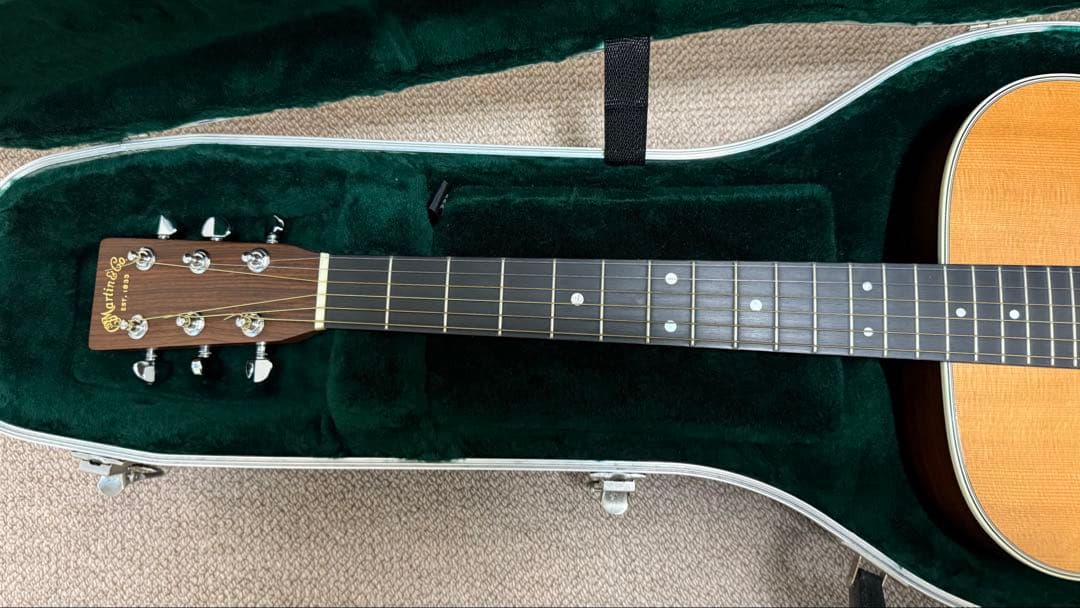 マーチンooo-28 2012年製　石橋楽器購入