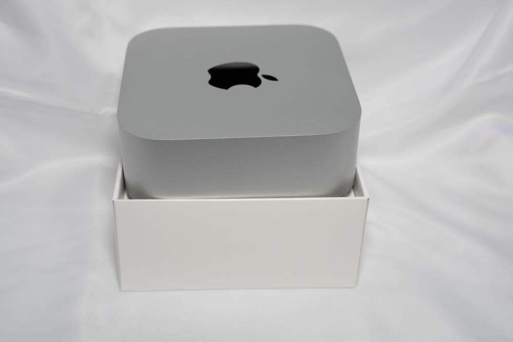 Mac Mini M4 SSD256GB/メモリ24GB/10C/10C