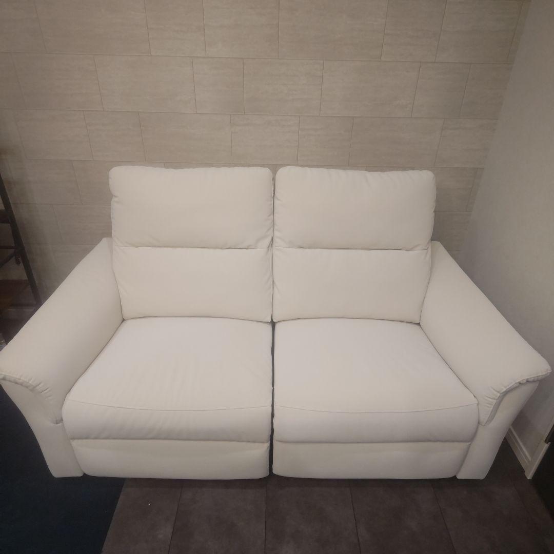 ともえむ　Nシールド きずに強い！ ホワイト 電動リクライニングソファ