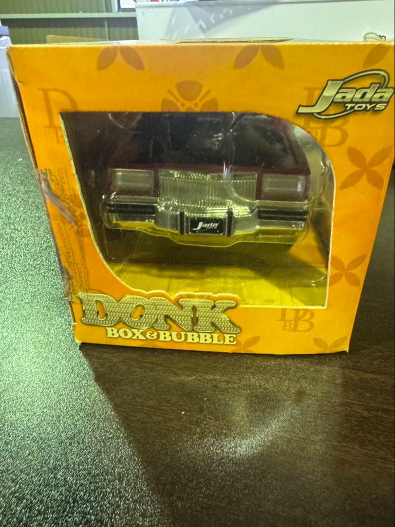 s1634 DONK 1985 キャデラック1/24サイズ　CADILLAC