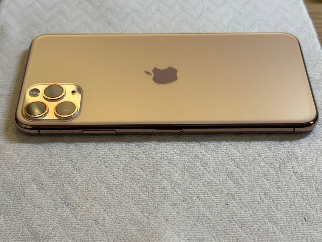 Apple iPhone 11 Pro Max 256GB ゴールドSIMフリー