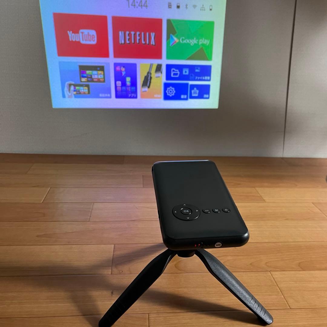 minyon様【美品】UENO-monoカベーニ モバイルプロジェクター T89