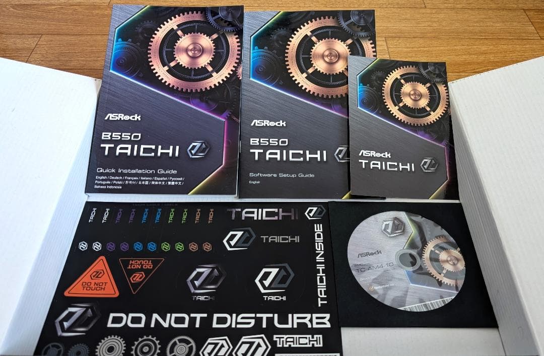 【新品・未使用】ASRock B550 Taichi ATXマザーボード