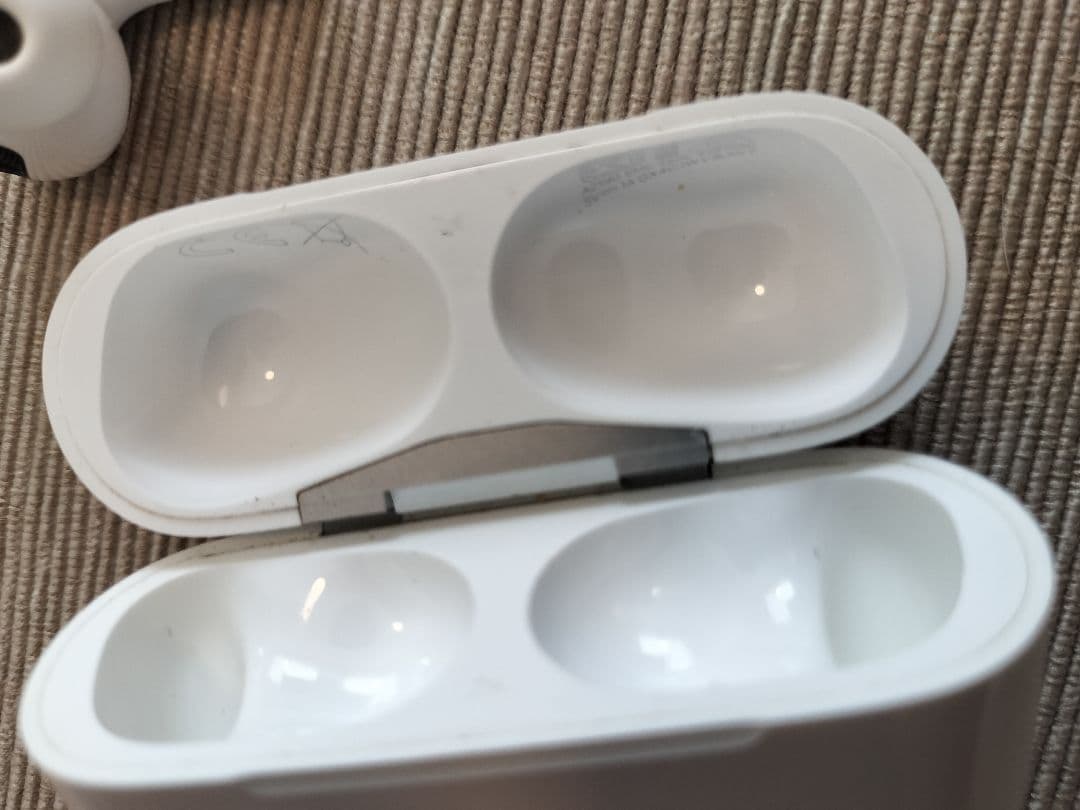 AirPods Pro 第1世代 正規Apple A2190,2183,2184