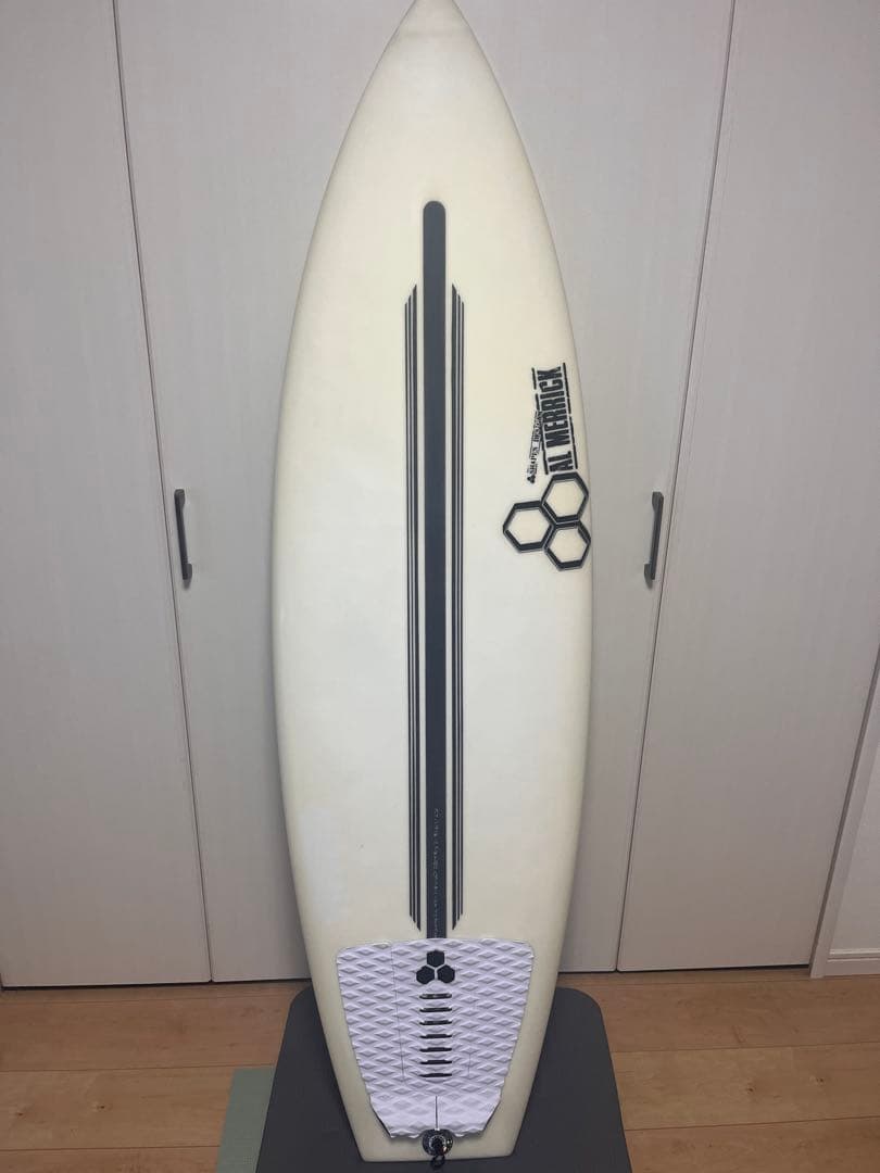 値下げしました♪NeckBeard2スパインテック 5'7 FCS2手渡し限定