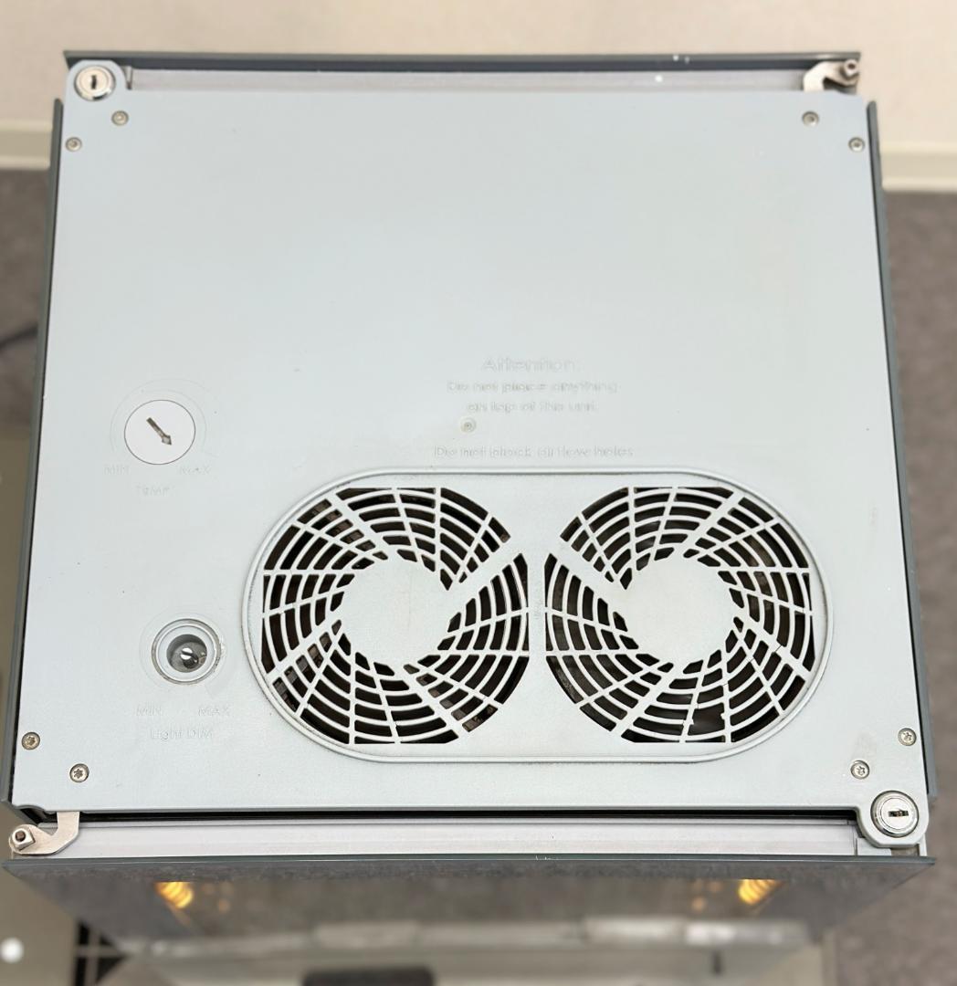 レア！非売品■レッドブル■冷蔵ショーケース　冷蔵庫　LEDライト付き　やや訳アリ