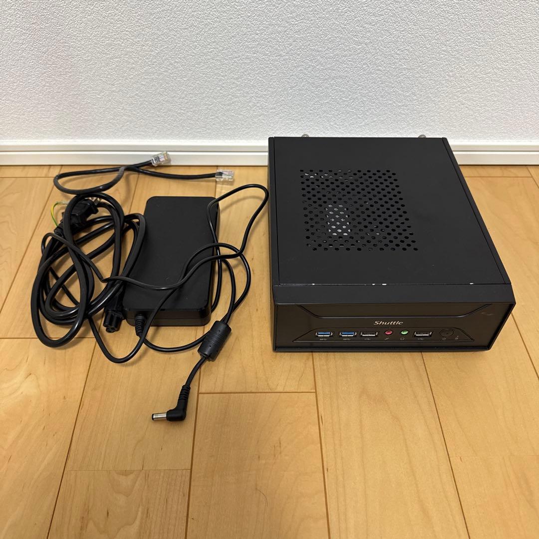ミニPC Shuttle XH110G