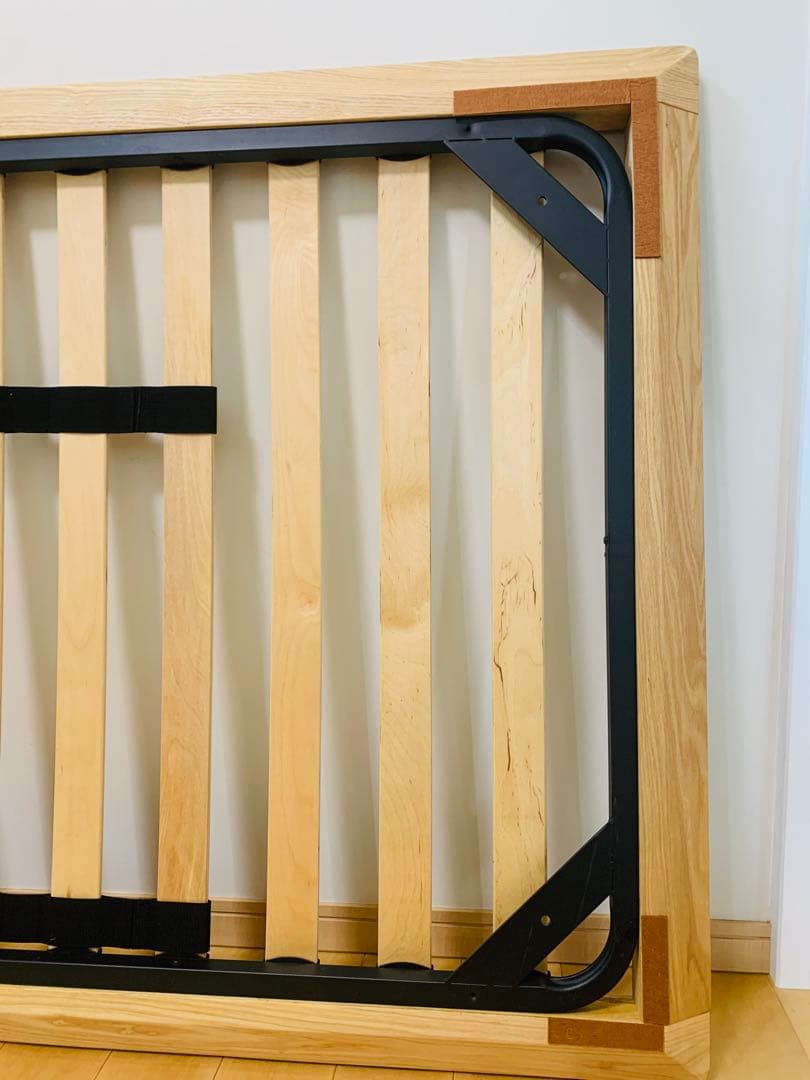 無印良品 シングルベッドフレーム オーク材 木製脚付き