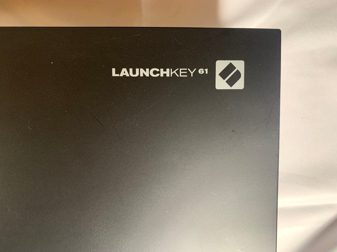 Novation LAUNCHKEY 61 MK3 MIDIキーボード　胡椒専用