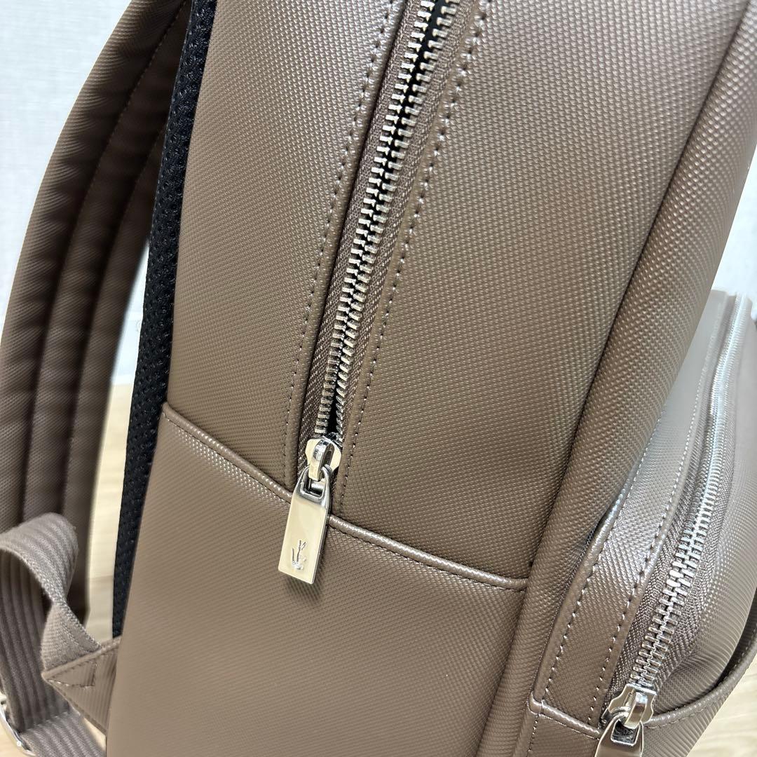 LACOSTE ラコステ リュックサック ブラウン