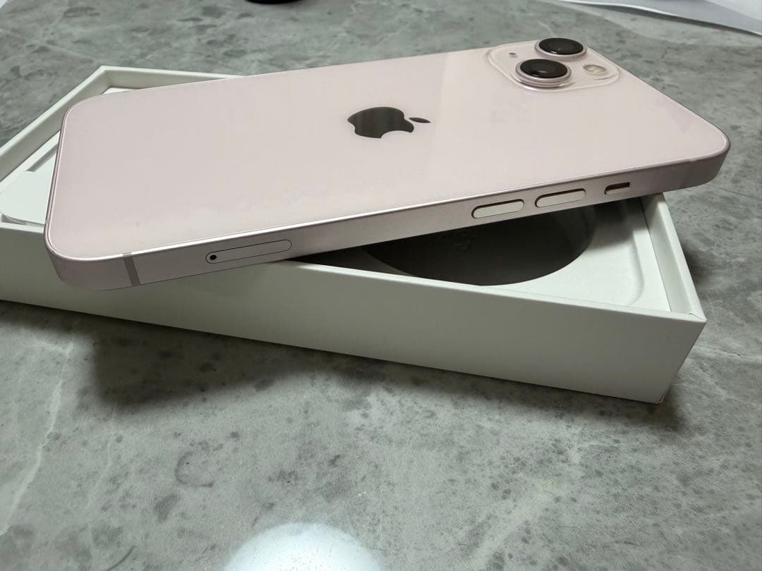 iPhone13 ピンク256GB