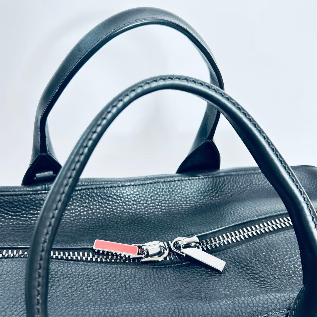 ☆極美品☆ クリスチャンルブタン ボストンバッグ シボ