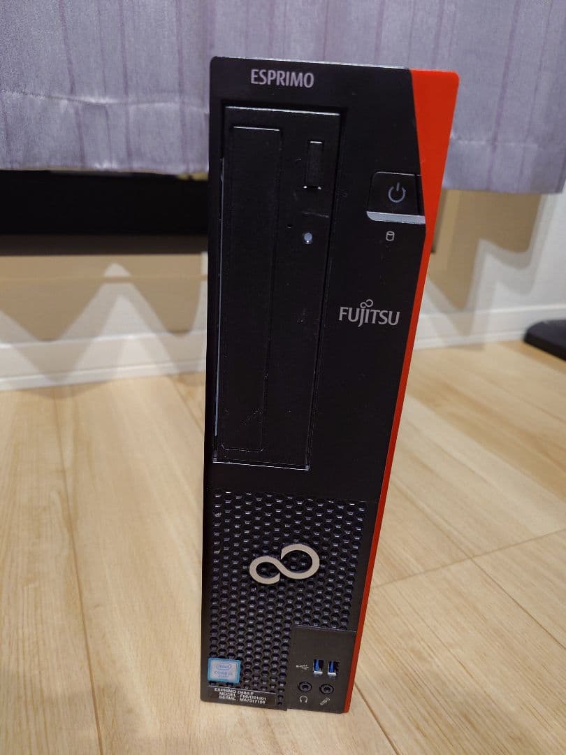 ★値引き交渉可能★　富士通 ESPRIMO D586 / Win11