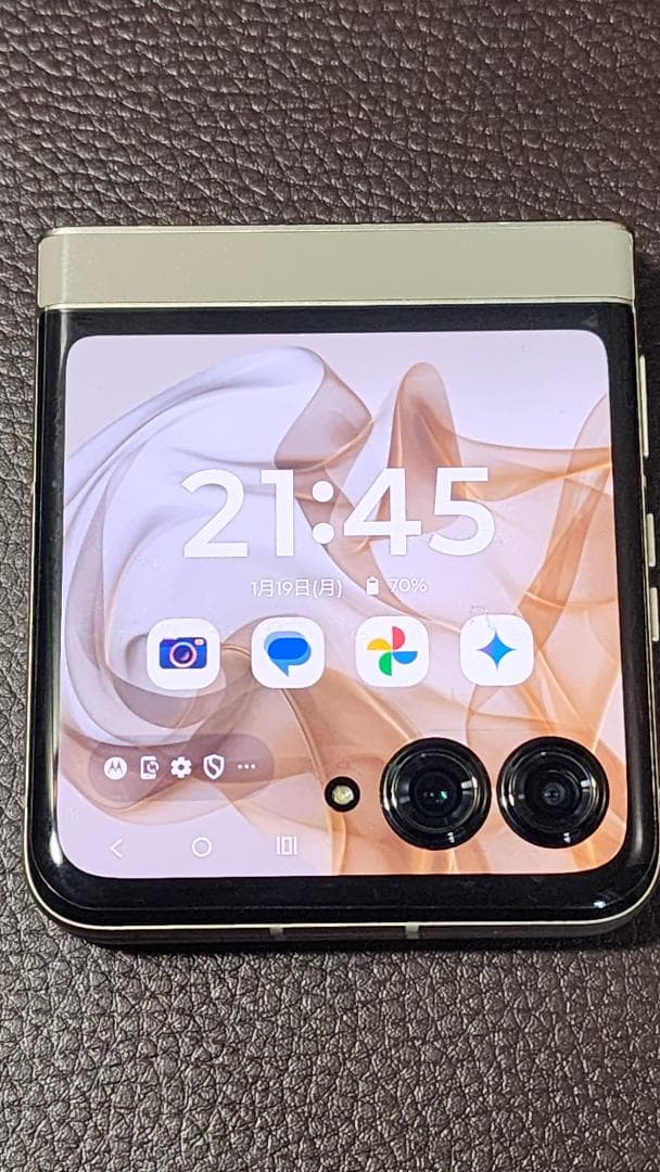 Motorola razr 50 サンドクリーム　12GB 512GB