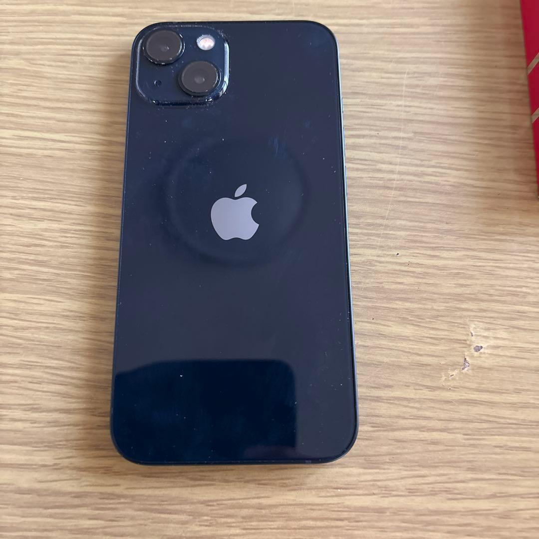 iPhone 13ミッドナイト256GB 充電ケーブル新品付　フルクリアガラス付