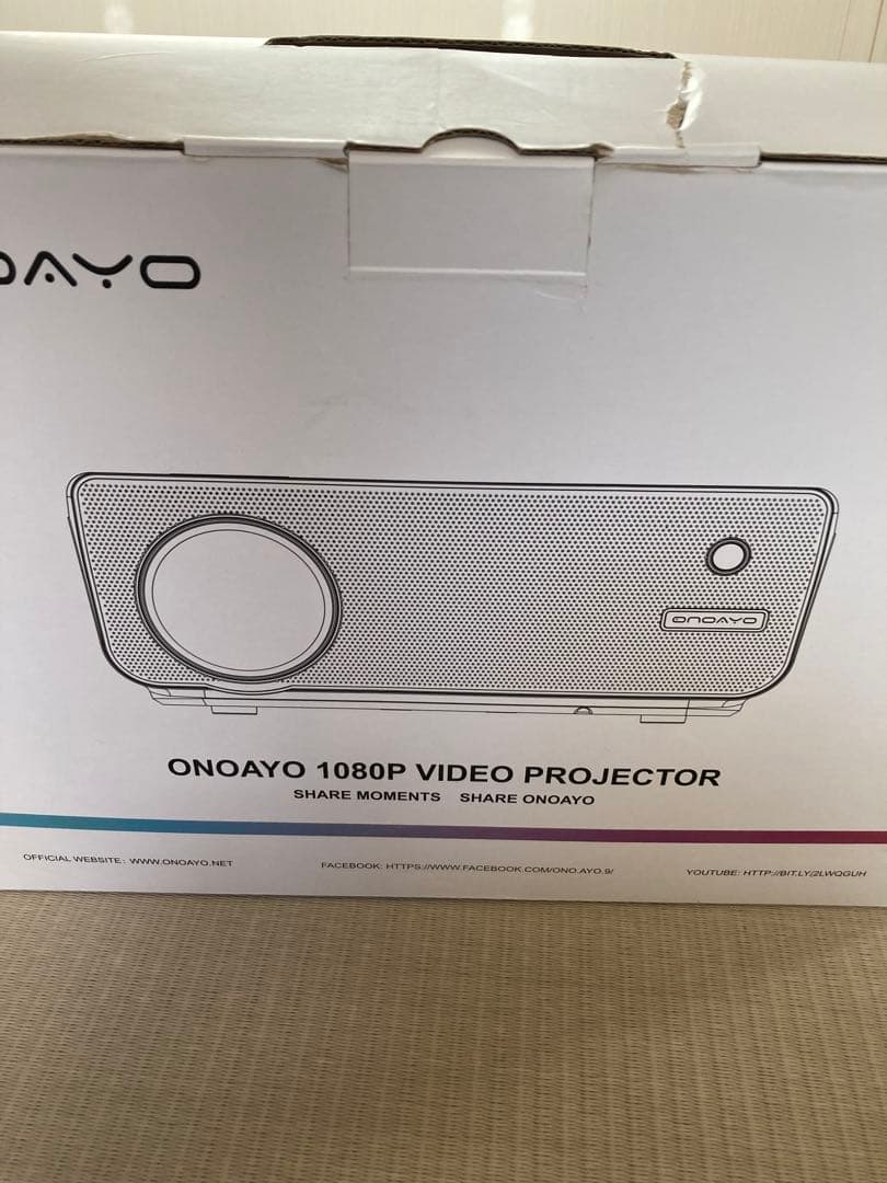 再値下げ！ONOAYO 9500lmプロジェクター本体 ホワイト