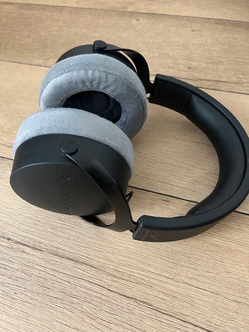 ヘッドホン beyerdynamic DT700PRO X