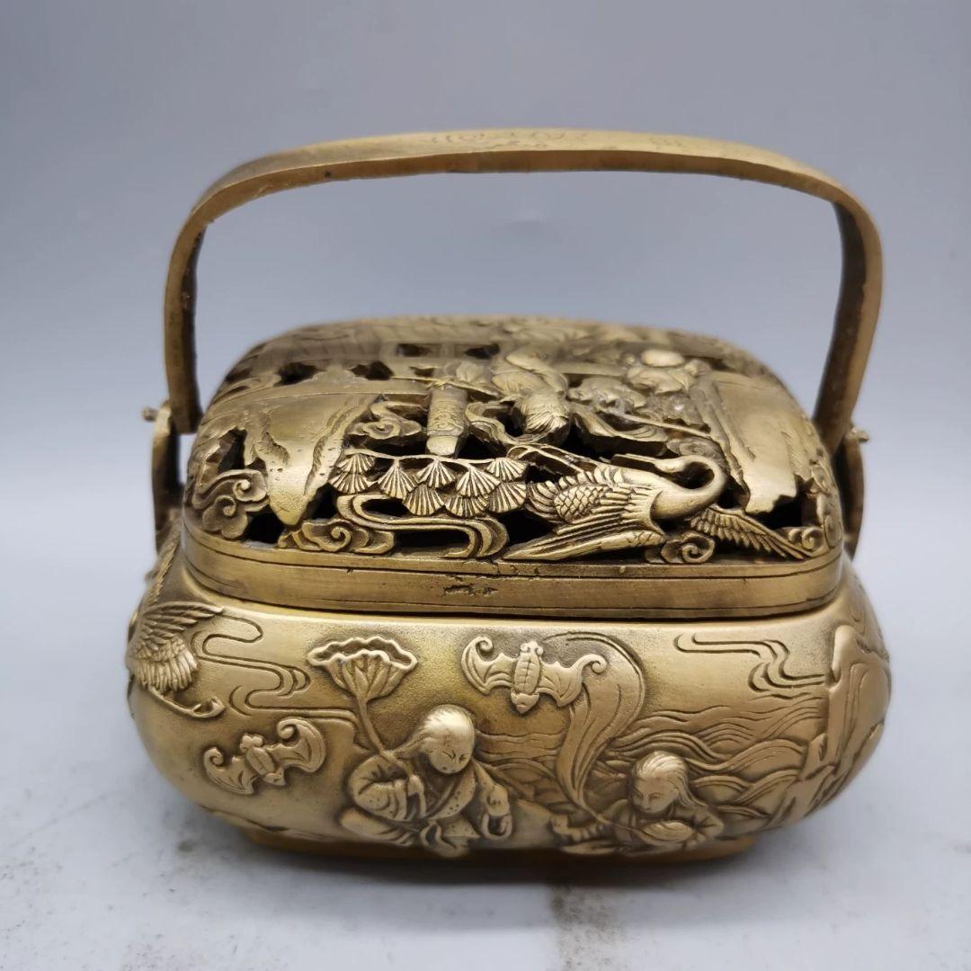 銅器 浮彫二仙香薫炉 手提げ暖手炉 香炉 香道具 装飾品 工芸品 置物