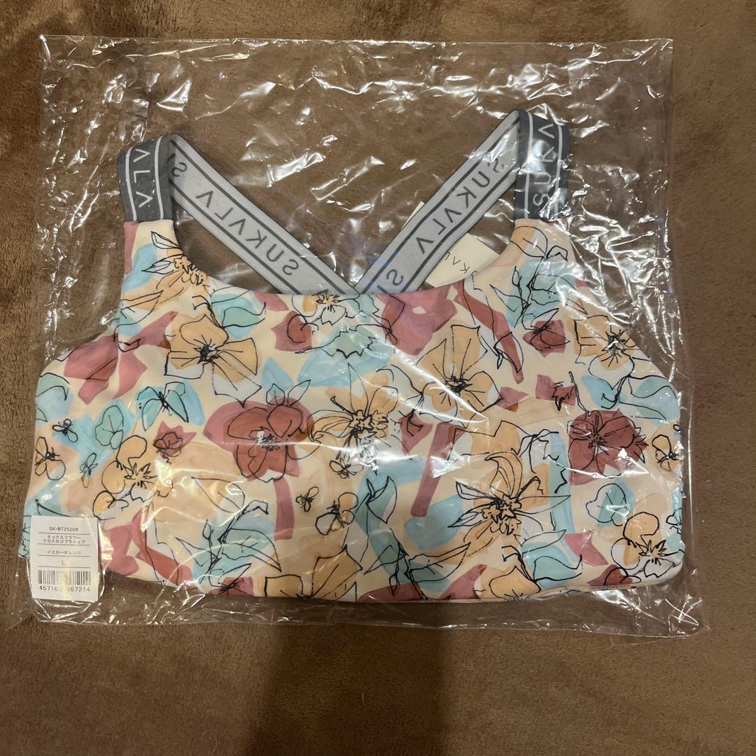 【SUKALA】2025年新作！【新品】ミックスフラワークロスロゴブラトップ！