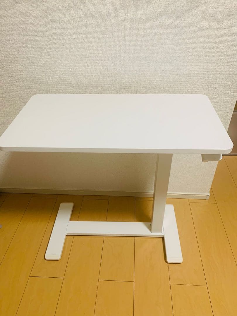 IKEA BOLLSIDAN ボッルシダン 昇降式テーブル
