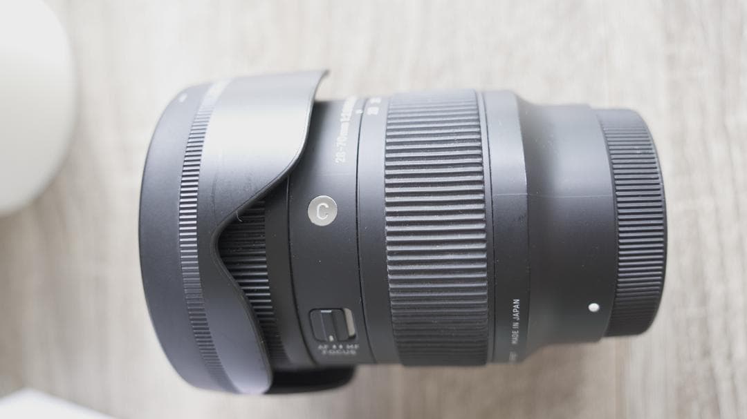 SIGMA 28-70mm F2.8 DG DN ズームレンズ　シグマ