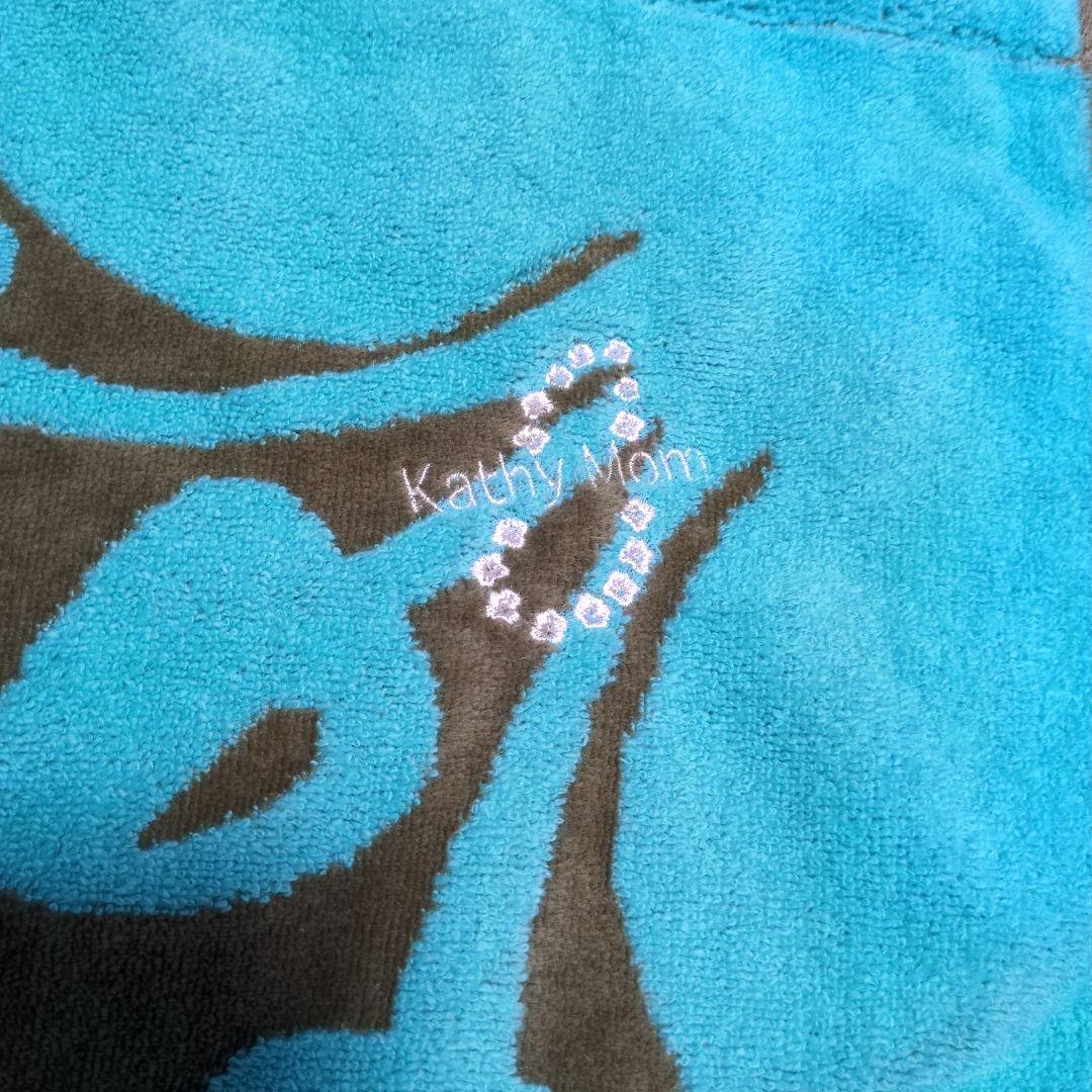 キャシーマム　タオルケット 青と茶色 葉模様